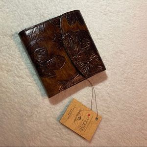 Patricia Nash Walllet